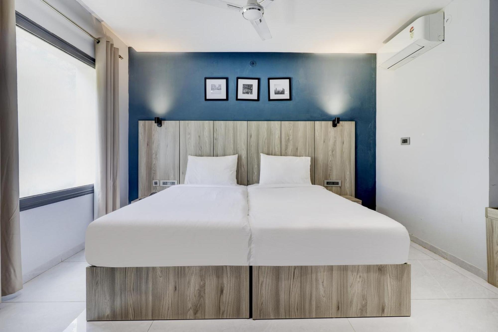 Super Sleek Townhouse Galexia Hotel And Resorts 벵갈루루 외부 사진